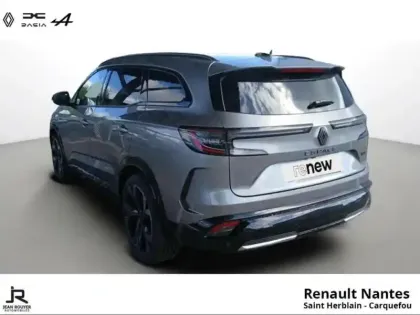 Photo 2 Renault Espace  1.2 E-Tech full hybrid 200ch esprit Alpine 7 places - 24