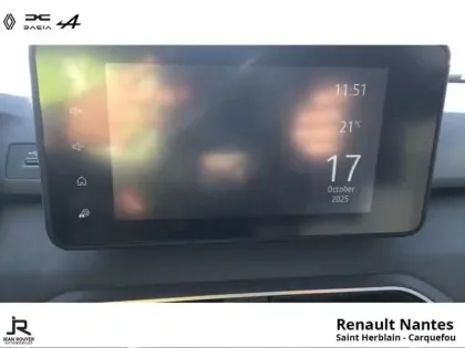 Photo 11 Dacia Sandero  1.0 TCe 90ch Stepway Extreme -24