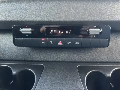 Photo 20 Mercedes Sprinter 317 CDI 170CV Boite Auto Pack Métal Led 39900HT