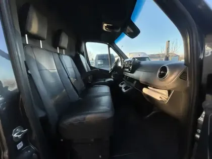 Photo 5 Mercedes Sprinter 317 CDI 170CV Boite Auto Pack Métal Led 39900HT