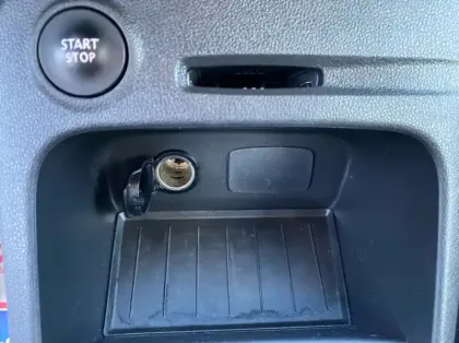 Photo 15 Renault Captur 0.9 TCe 90ch energy Life Euro6c