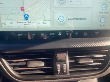 Photo 4 Ford Kuga 2.5 Duratec 180ch Hybrid FlexiFuel ST-Line X Powershift