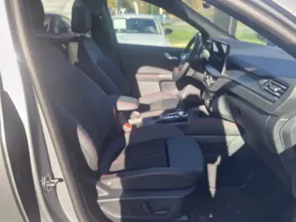 Photo 24 Ford Kuga 2.5 Duratec 180ch Hybrid FlexiFuel ST-Line X Powershift