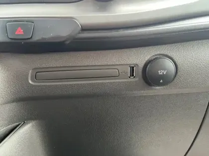 Photo 17 Ford Transit Custom Fg 300 L1H1 2.0 EcoBlue 130 Trend Business 7cv