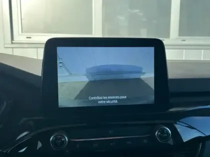 Photo 14 Ford Kuga 2.5 Duratec 190ch FHEV E85 ST-Line BVA