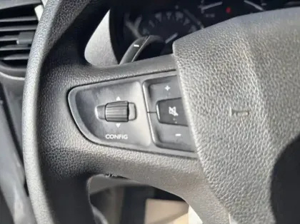 Photo 21 Peugeot Expert Fourgon Fg M 2.0 BlueHDi 180ch S&amp;S Pack Asphalt EAT8