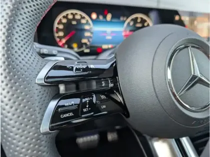 Photo 12 Mercedes Classe A 200 d AMG Line TO SIEGES AVANT CHAUFFANTS CAMERA