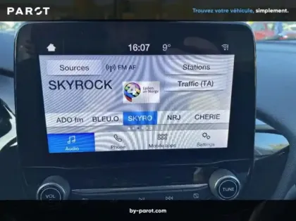 Photo 3 Ford Fiesta 1.1 75ch Titanium Business 5p