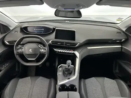 Photo 26 Peugeot 5008 1.5 BlueHDi 130ch Allure + Hayon électrique