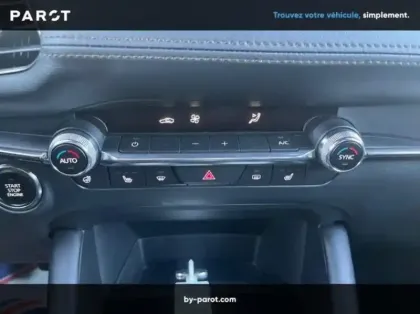 Photo 4 Mazda 3 2.0 e-SKYACTIV-G M-Hybrid 122ch Sportline