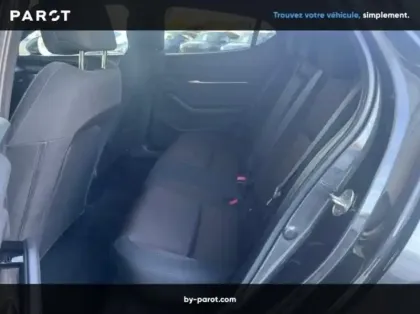 Photo 8 Mazda 3 2.0 e-SKYACTIV-G M-Hybrid 122ch Sportline