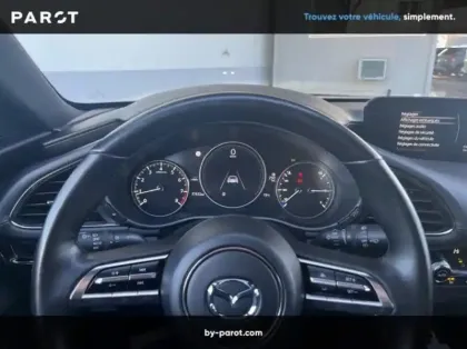 Photo 6 Mazda 3 2.0 e-SKYACTIV-G M-Hybrid 122ch Sportline