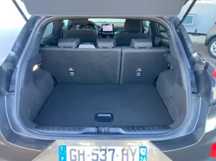 Photo 10 Ford Puma 1.0 Flexifuel 125ch S&amp;S mHEV ST-Line Design 3