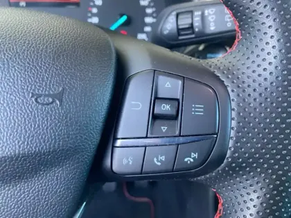 Photo 16 Ford Puma 1.0 Flexifuel 125ch S&amp;S mHEV ST-Line Design 3