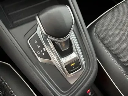 Photo 20 Renault Captur E-Tech Plug-in 160 Intens 5p