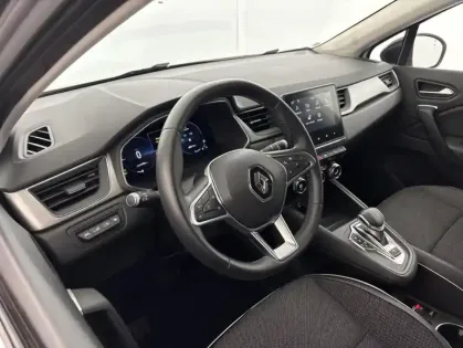 Photo 13 Renault Captur E-Tech Plug-in 160 Intens 5p