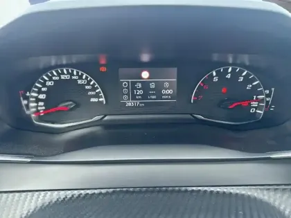 Photo 20 Peugeot 208  PureTech 75 S&S BVM5 Active