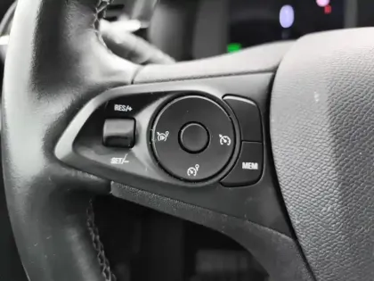 Photo 18 Opel Corsa  Electrique 136 ch & Batterie 50 kWh GS Line