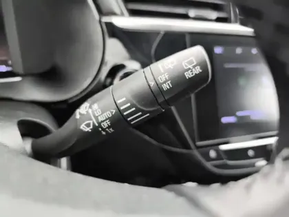 Photo 16 Opel Corsa  Electrique 136 ch & Batterie 50 kWh GS Line