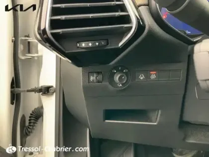 Photo 17 DS DS 7 DS7 Crossback BlueHDi 130 EAT8 So Chic