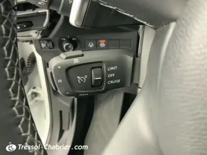 Photo 16 DS DS 7 DS7 Crossback BlueHDi 130 EAT8 So Chic