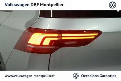 Photo 2 Volkswagen Golf 1.5 eHybrid 204 DSG6 VW Edition