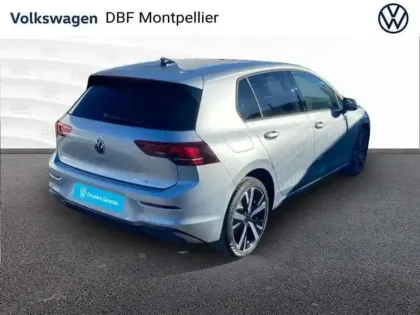 Photo 26 Volkswagen Golf 1.5 eHybrid 204 DSG6 VW Edition