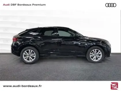 Photo 7 Audi Q3 35 TFSI 150 ch S tronic 7 S line