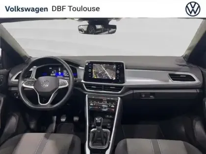 Photo 8 Volkswagen T-roc Cabriolet 1.0 TSI 110 Start/Stop BVM6 Style