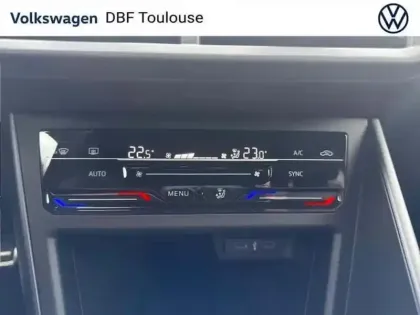 Photo 1 Volkswagen Polo FL 1.0 TSI 95 CH BVM5 R LINE