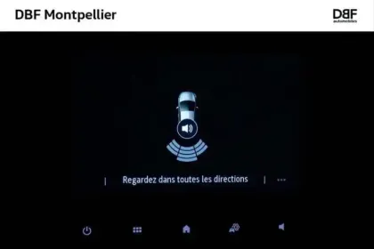 Photo 3 Renault Clio V E-Tech full hybrid 145 Evolution