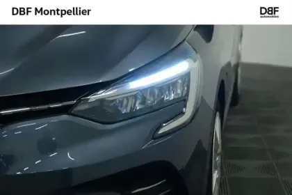 Photo 1 Renault Clio V E-Tech full hybrid 145 Evolution