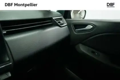 Photo 8 Renault Clio V E-Tech full hybrid 145 Evolution