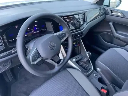 Photo 7 Volkswagen Taigo 1.0 TSI 95 CH BVM5 LIFE