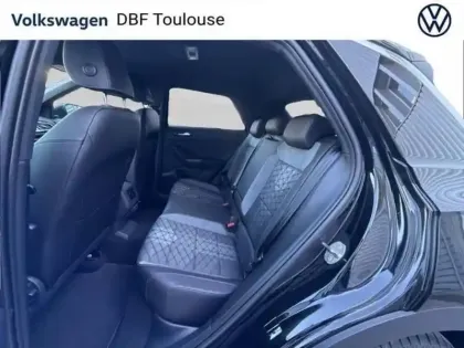 Photo 9 Volkswagen T-roc FL 1.5 TSI 150 CH DSG7 R LINE