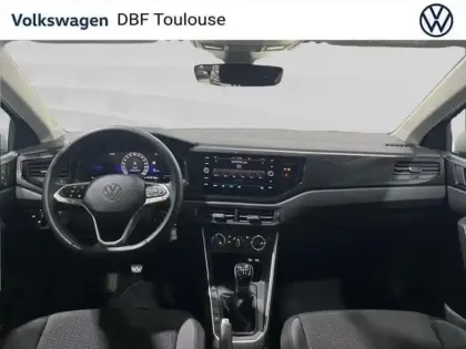 Photo 8 Volkswagen Polo 1.0 TSI 95 S&S BVM5 VW Edition