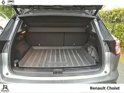 Photo 6 Renault Austral  1.2 E-Tech full hybrid 200ch esprit Alpine - 25