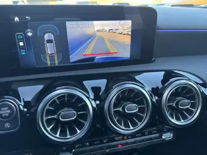 Photo 23 Mercedes Classe A 200 d AMG Line 1770 Li