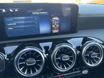 Photo 21 Mercedes Classe A 200 d AMG Line 1770 Li