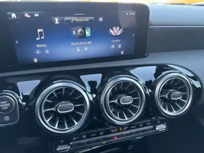 Photo 18 Mercedes Classe A 200 d AMG Line 1770 Li