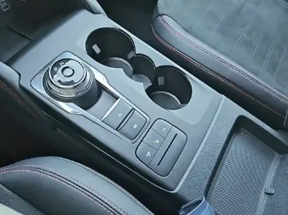 Photo 7 Ford Kuga 2.5 Duratec 190ch FHEV E85 ST-Line X BVA