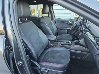 Photo 22 Ford Kuga 2.5 Duratec 190ch FHEV E85 ST-Line X BVA