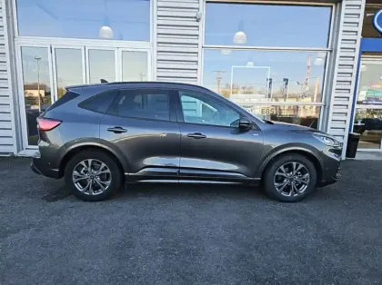 Photo 21 Ford Kuga 2.5 Duratec 190ch FHEV E85 ST-Line X BVA