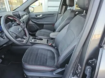 Photo 9 Ford Kuga 2.5 Duratec 190ch FHEV E85 ST-Line X BVA