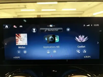 Photo 21 Mercedes GLB 200 d AMG Line Toit Ouvrant Full Led