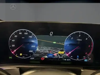 Photo 36 Mercedes GLB 200 d AMG Line Toit Ouvrant Full Led