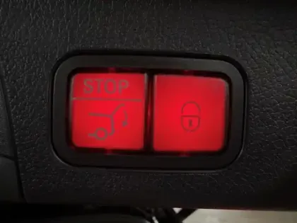 Photo 35 Mercedes GLB 200 d AMG Line Toit Ouvrant Full Led