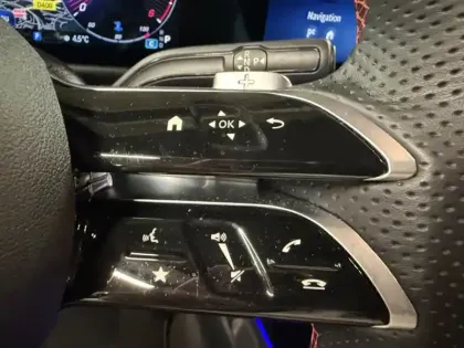 Photo 26 Mercedes GLB 200 d AMG Line Toit Ouvrant Full Led