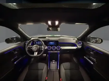 Photo 10 Mercedes GLB 200 d AMG Line Toit Ouvrant Full Led