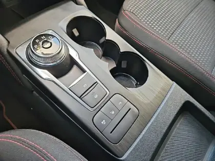 Photo 7 Ford Kuga 2.5 Duratec 190ch FHEV E85 ST-Line Business BVA